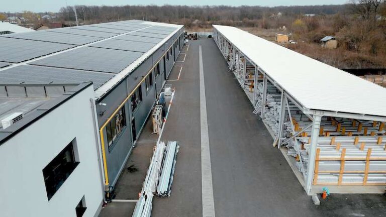 Cum a revoluționat geamul termopan industria ferestrelor