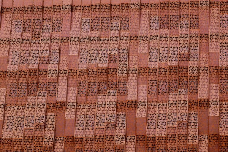 Ce spune forma sprâncenelor despre caracter